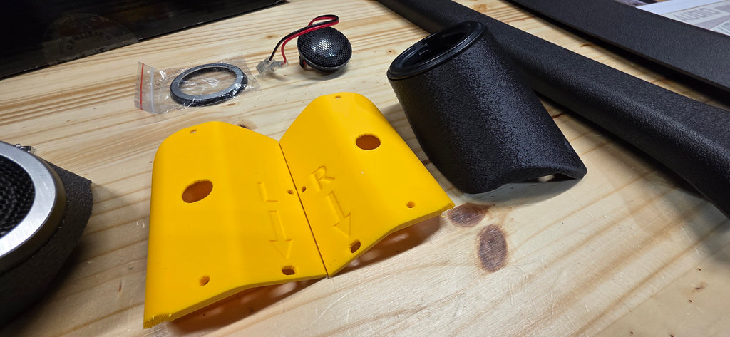 73-87(91) Gamma Series - A-Pillar Tweeter Pods